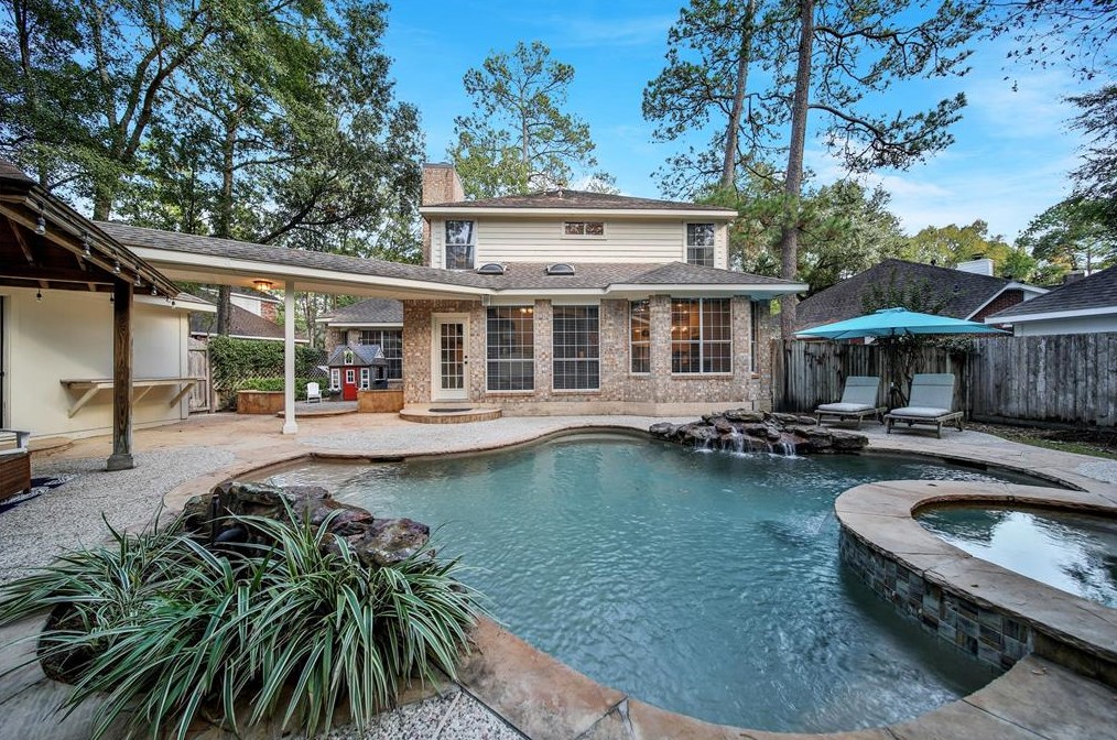 23 Townsend Pl, Spring TX 77382-1015 exterior