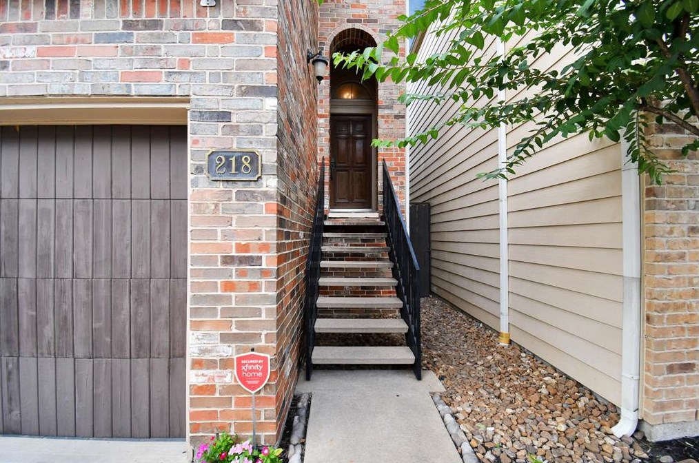 218 Grv St, Houston TX  77020-6027 exterior