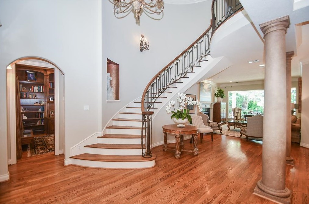 26 Wilmington Ct, Sugar Land, TX 77479-5666