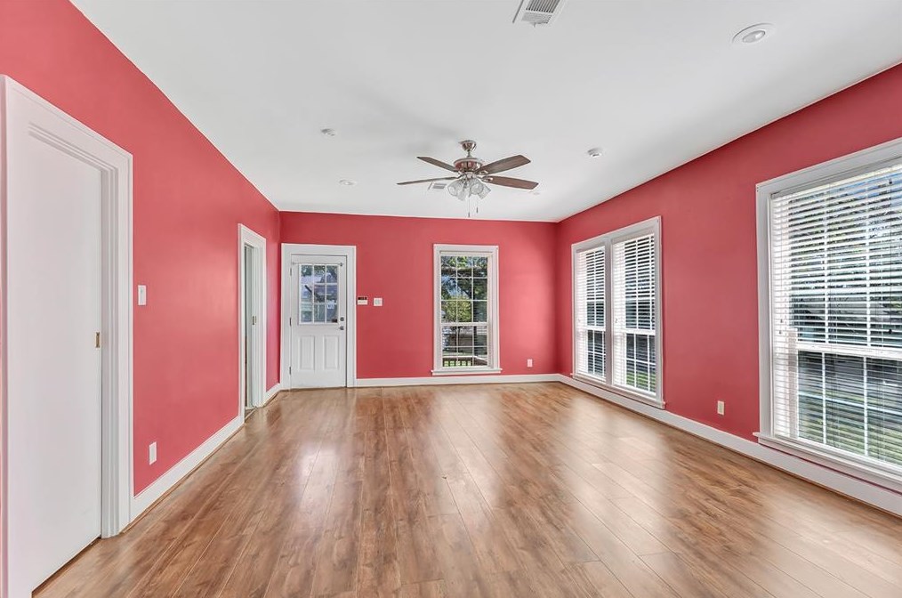 234 El Dorado Dr, Livingston TX  77351-0541 exterior