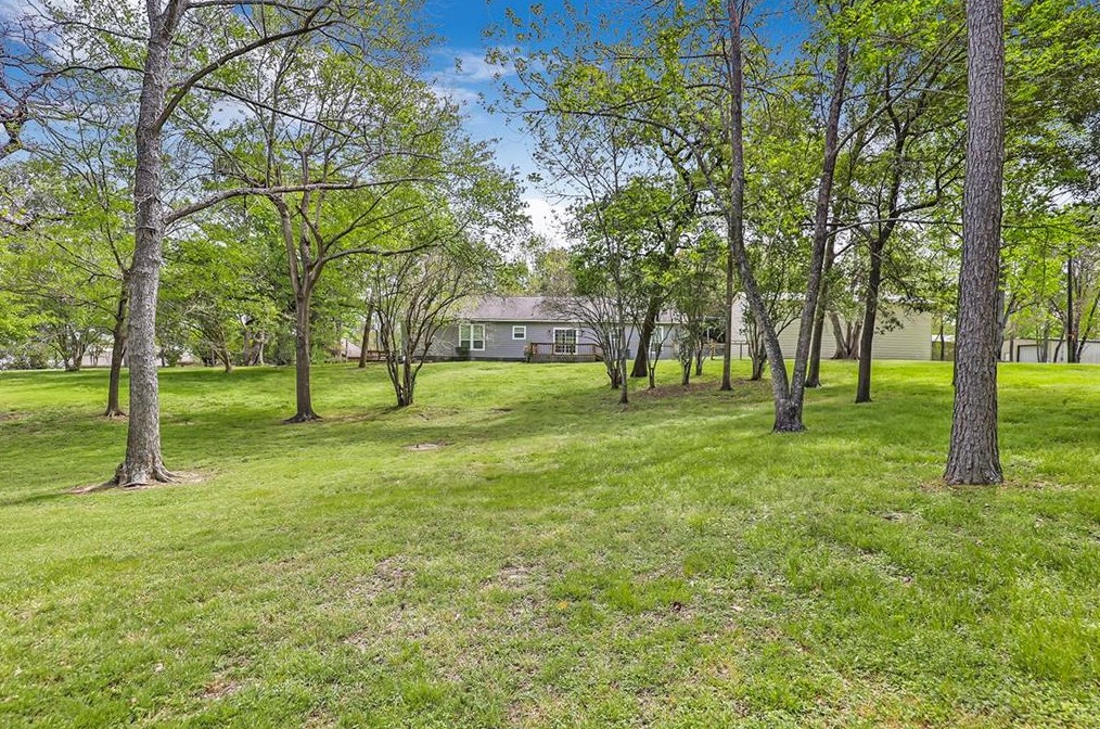 234 El Dorado Dr, Livingston TX  77351-0541 exterior