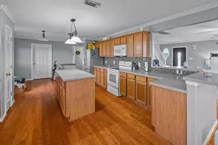 6503 County Rd 208, Danbury, TX 77534 - Photo 10