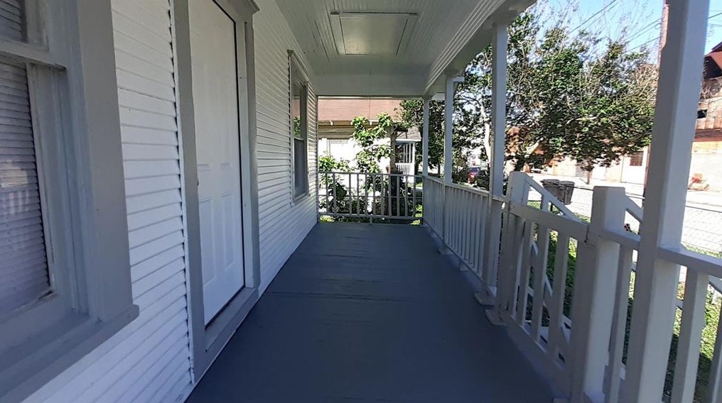 820 Morris St, Houston TX  77009-7839 exterior