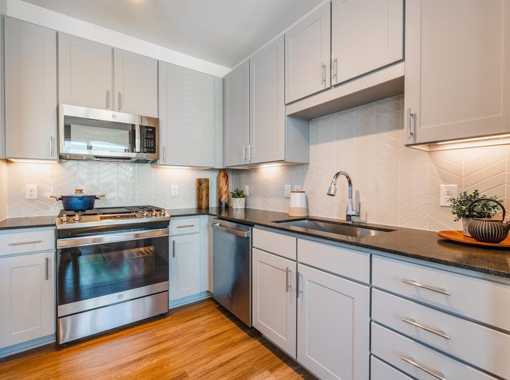 12900 Shadow Creek Pkwy #8101, Pearland, TX 77584