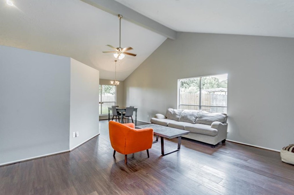 21035 Fernhollow Ln, Spring, TX 77388-4318