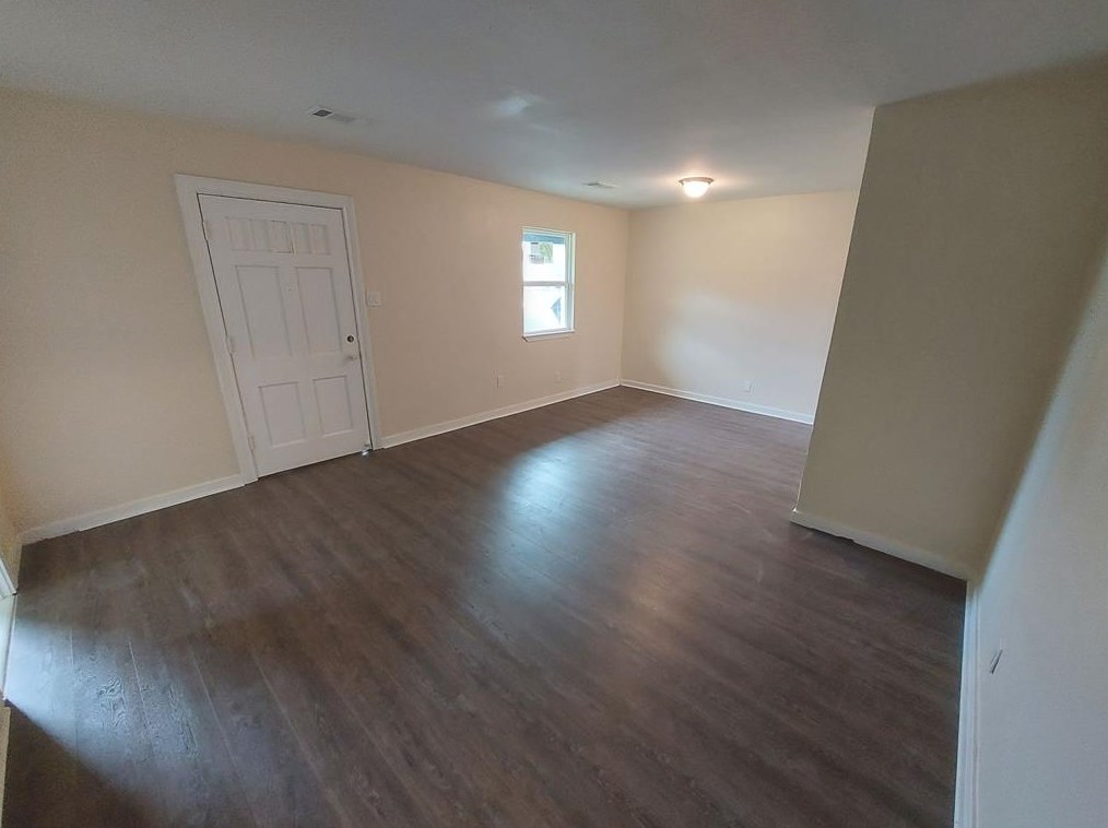 124 17th Ave N, Texas City, TX 77590