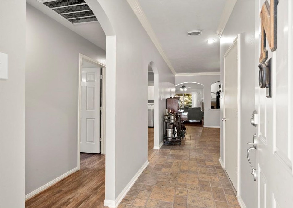 1446 Sand Lake Ln, Richmond, TX 77407