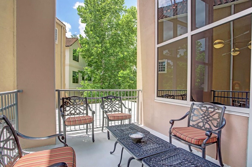 6007 Memorial Dr, Houston TX  77007-7049 exterior