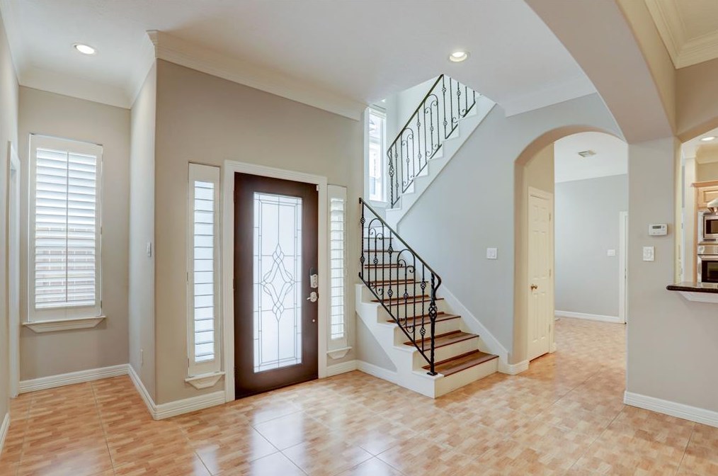 1411 Baldwin Square Ln, Houston, TX 77077-1798