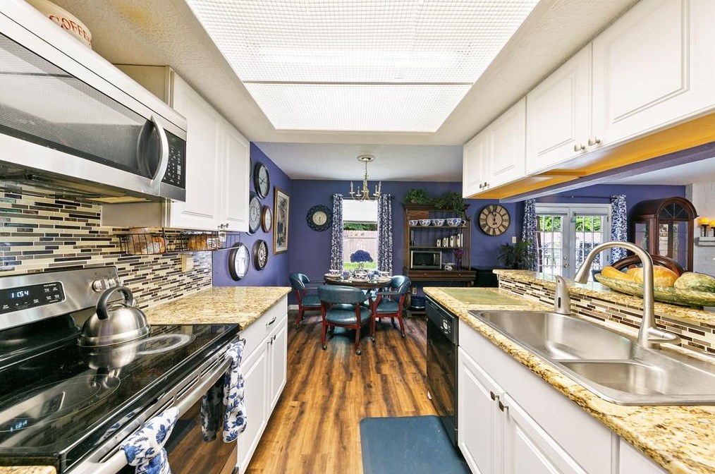 3319 Beaver Gln Dr, Humble TX 77339-1385 exterior