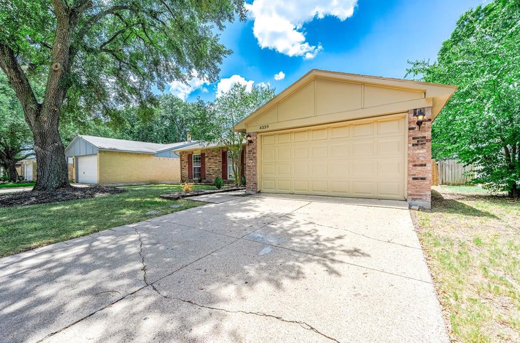 4339 Kacee Dr, Houston, TX 77084-3305