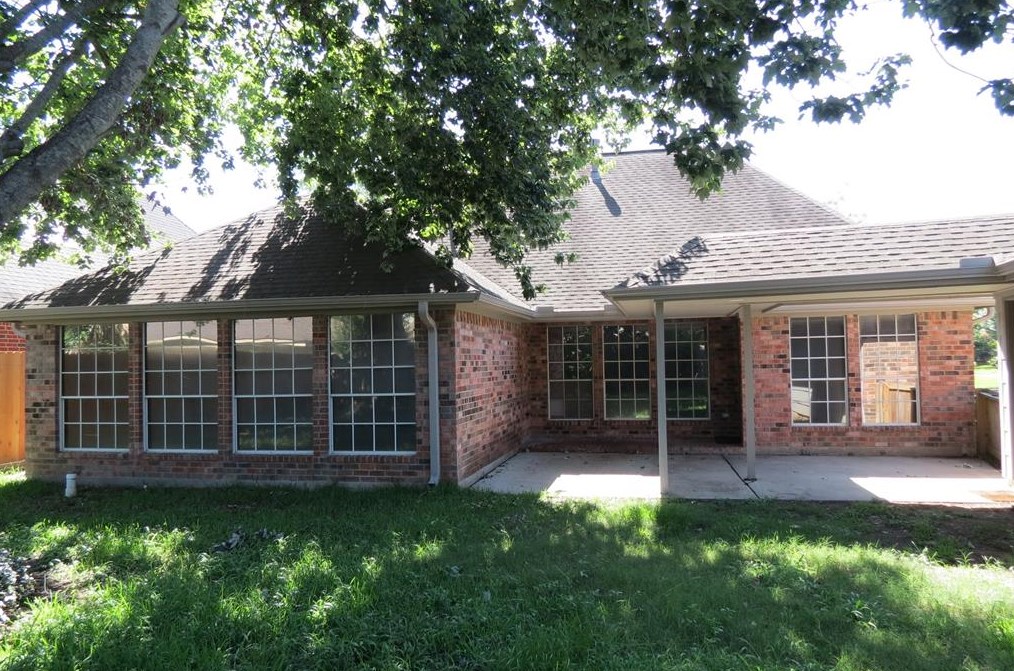 16303 Doverton Ln, Tomball TX  77377-8498 exterior