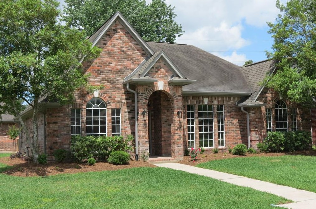 16303 Doverton Ln, Tomball TX  77377-8498 exterior