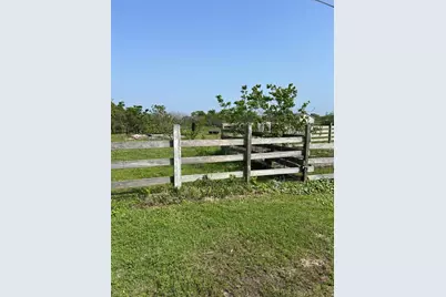 12412 Jenkins Road, Galveston, TX 77554 - Photo 6