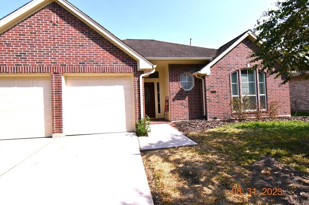 1822 Diamond Brook Dr, Houston, TX 77062-8002