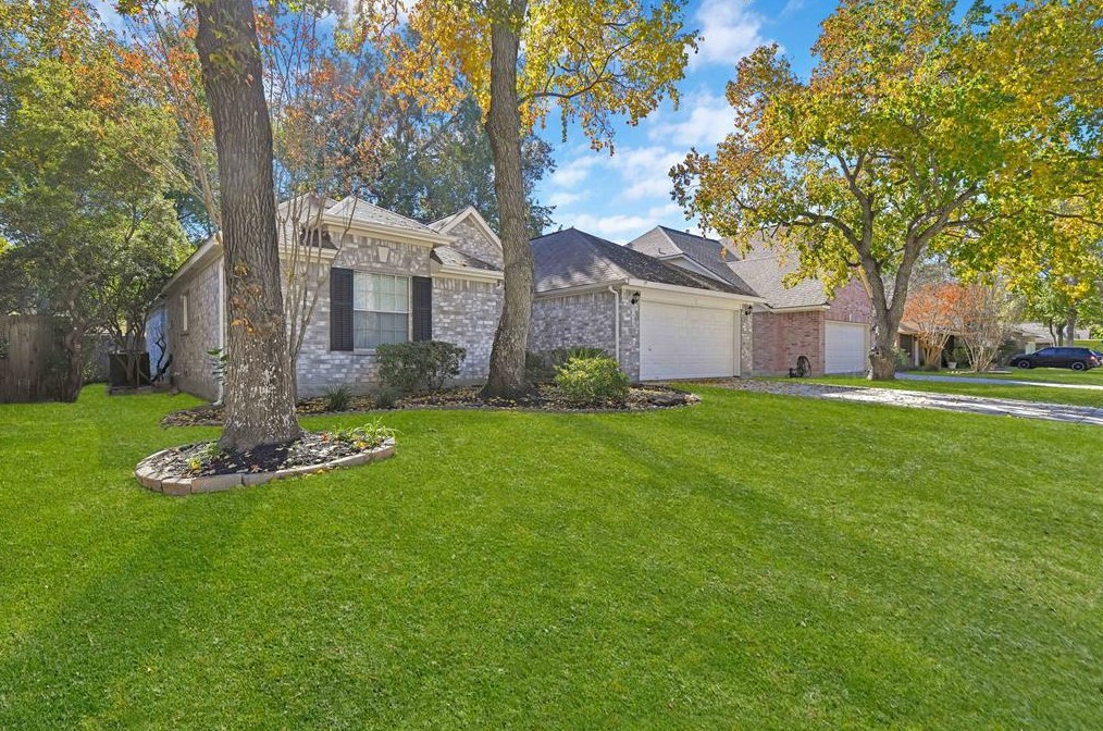 1606 Stoney Park Dr, Humble, TX 77339