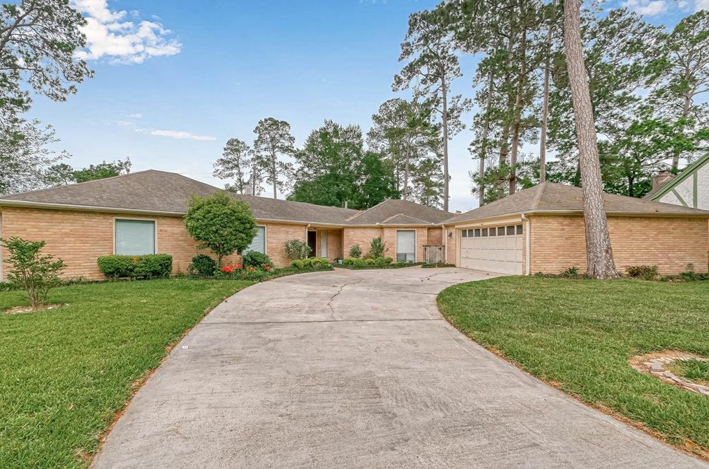 6907 King Arthur Ct, Spring TX  77379-7624 exterior