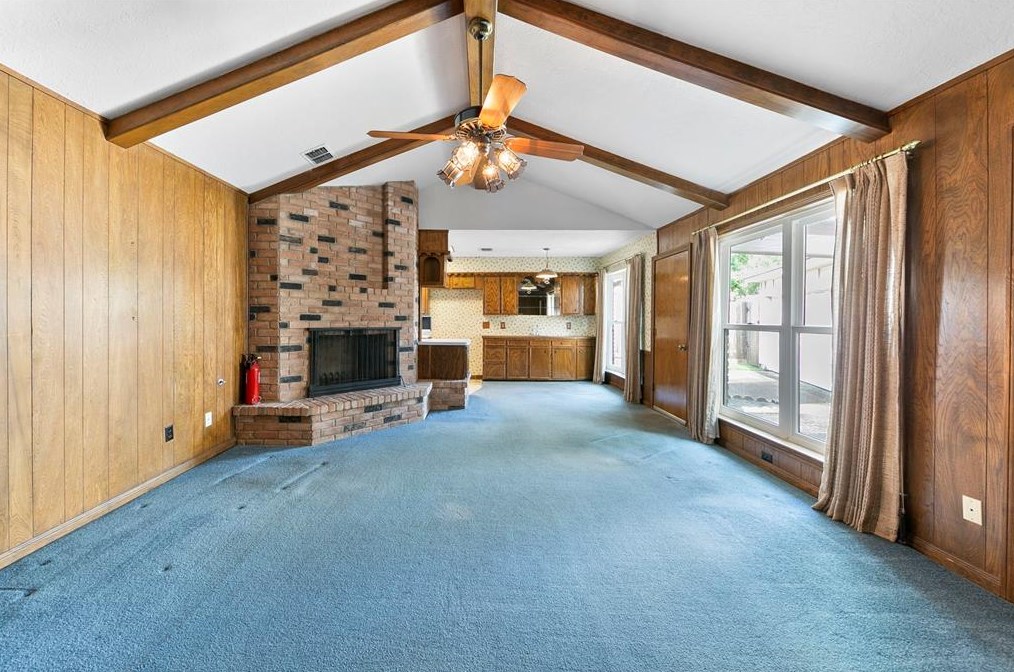 9726 Springmont Dr, Houston TX  77080-1440 exterior