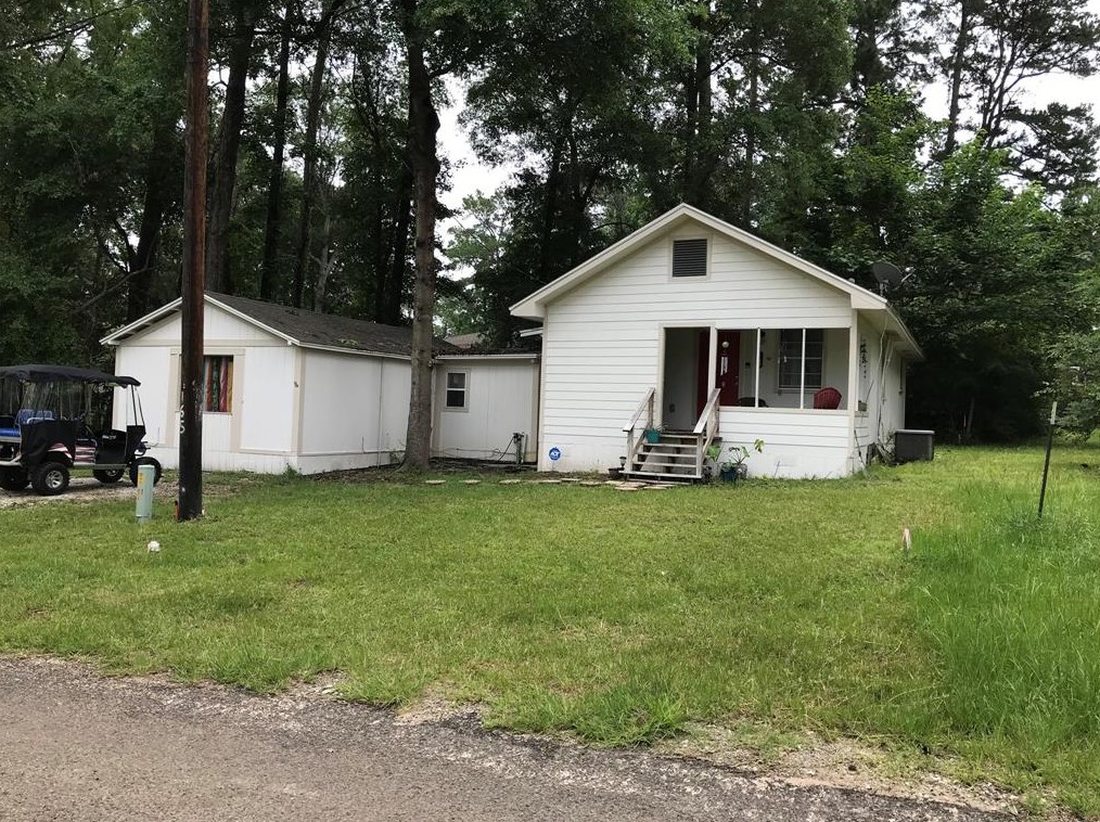 165 Acorn, Livingston, TX 77351-9545