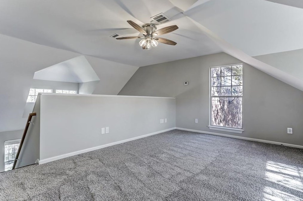 1401 Castle Ct, Houston TX  77006-5703 exterior