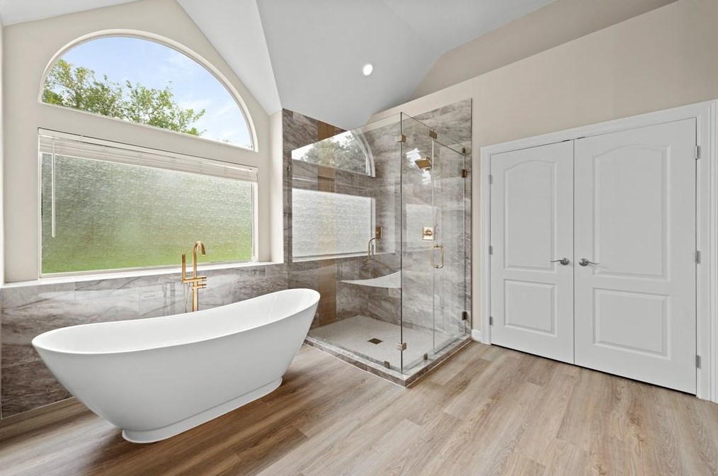 4002 Wentworth Dr, Fulshear TX 77441-4369 exterior