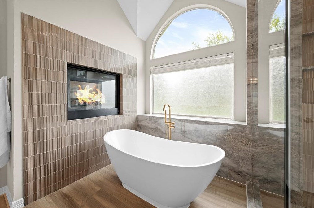 4002 Wentworth Dr, Fulshear TX 77441-4369 exterior