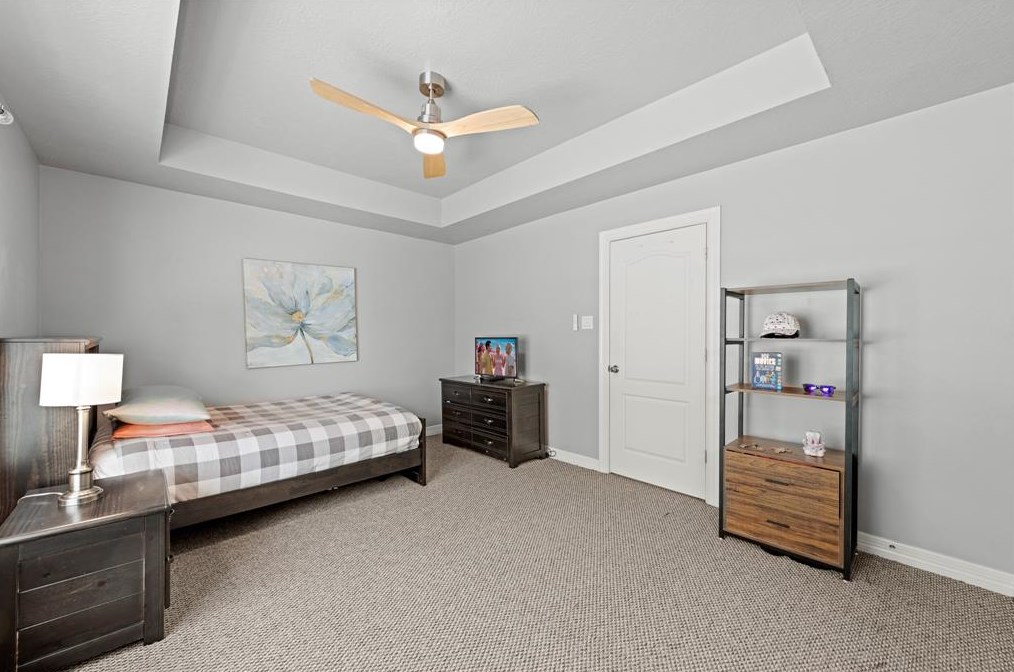 4002 Wentworth Dr, Fulshear TX 77441-4369 exterior