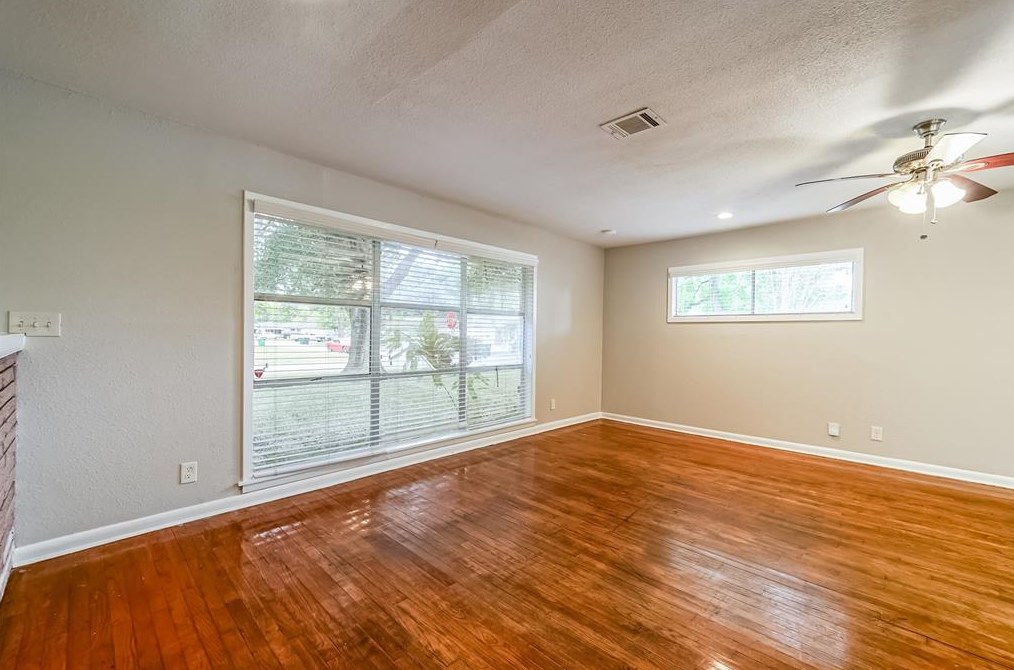 6203 Westover St, Houston TX  77087-6543 exterior