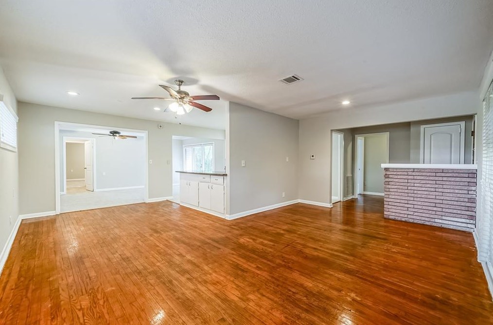 6203 Westover St, Houston TX  77087-6545 exterior