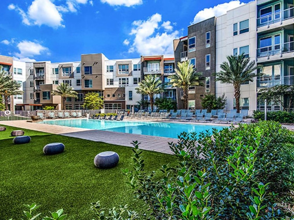 23770 Springwoods Village Pkwy, Spring TX  77373 exterior