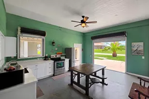 2583 Breaker Dr, Crystal Beach, TX 77650 - Photo 20