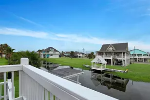 2583 Breaker Dr, Crystal Beach, TX 77650 - Photo 14