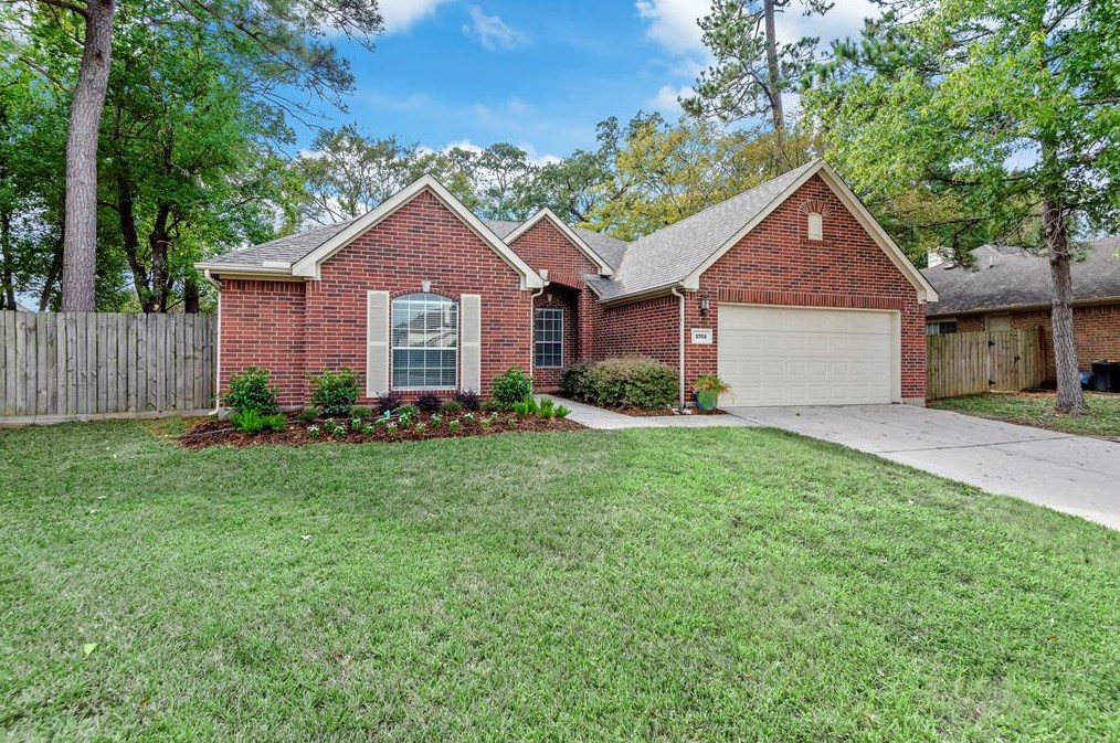 2703 Holly Walk Ln, Spring TX  77388-6156 exterior