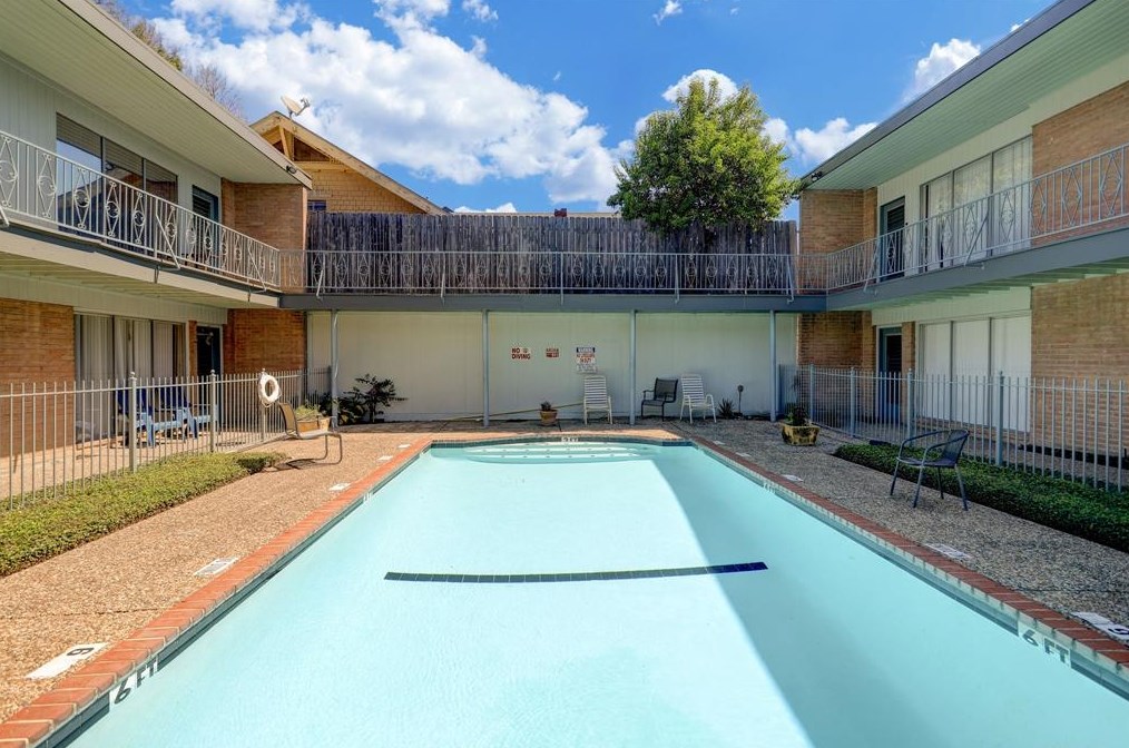 3703 Roseland St #9, Houston, TX 77006