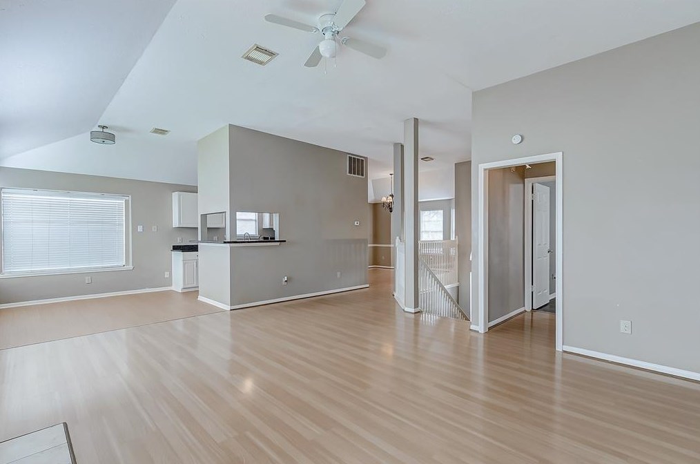 13034 Skymeadow Dr, Houston TX  77082-3529 exterior