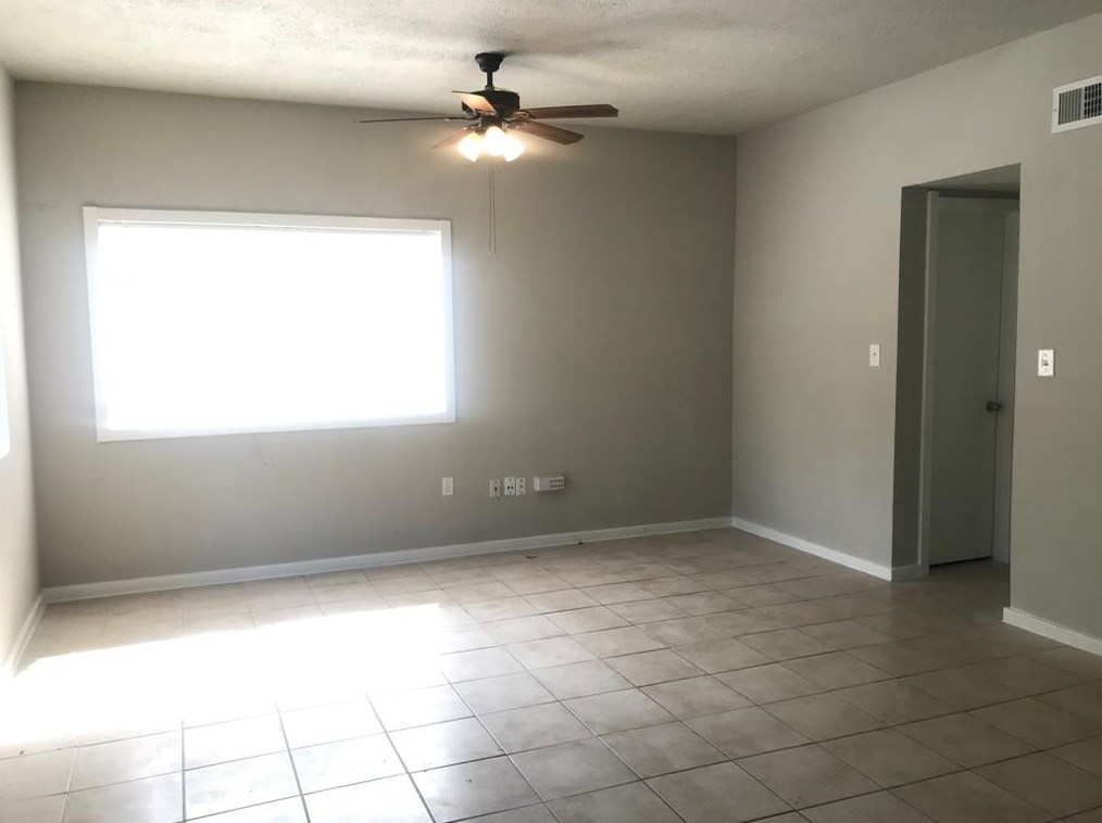 17757 Cypress Villas Dr, Spring TX  77379-8104 exterior