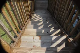 143 Sea Horse Dr, Palacios, TX 77465 - Photo 8