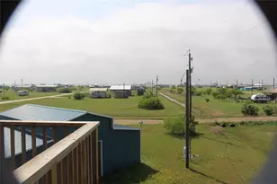 143 Sea Horse Dr, Palacios, TX 77465 - Photo 6