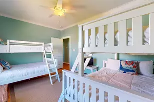 1121 Blue Water Dr, Crystal Beach, TX 77650 - Photo 34