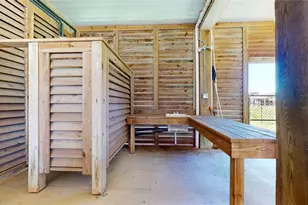 1121 Blue Water Dr, Crystal Beach, TX 77650 - Photo 16