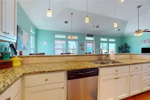 1121 Blue Water Dr, Crystal Beach, TX 77650 - Photo 14