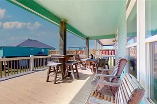 1121 Blue Water Dr, Crystal Beach, TX 77650 - Photo 26