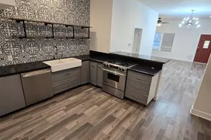 1619 Avenue M, Galveston, TX 77550 - Photo 12