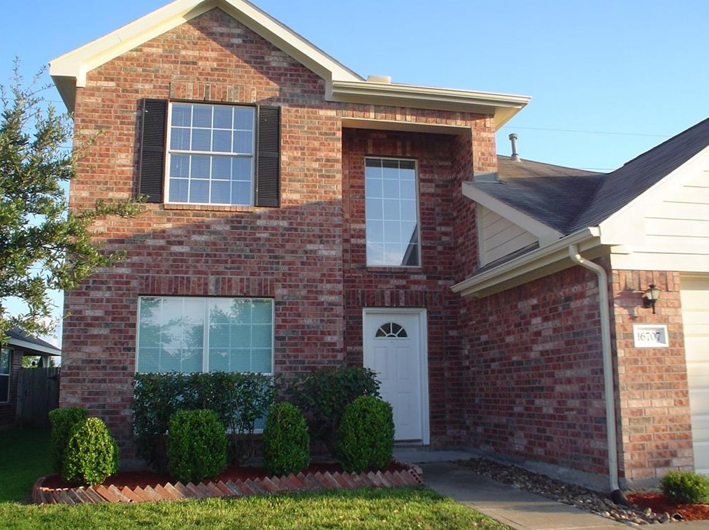 16707 Great Oaks Hollow Dr, Houston, TX 77083