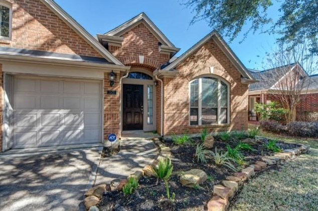 2311 Falcon Knoll Ln, Katy, TX 77494