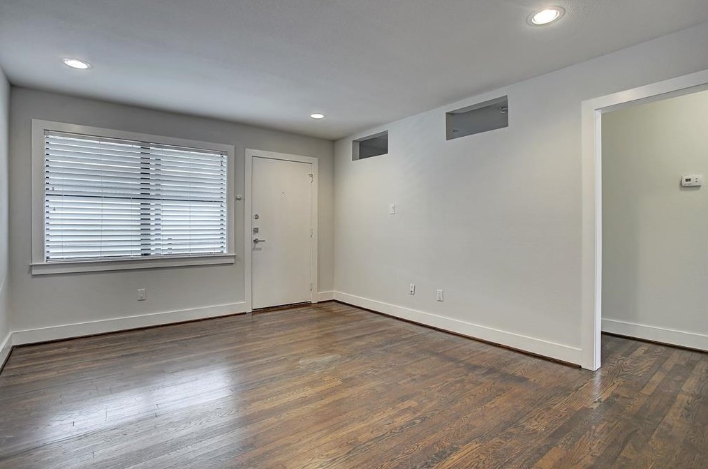 1218 Jackson Blvd #10, Houston, TX 77006