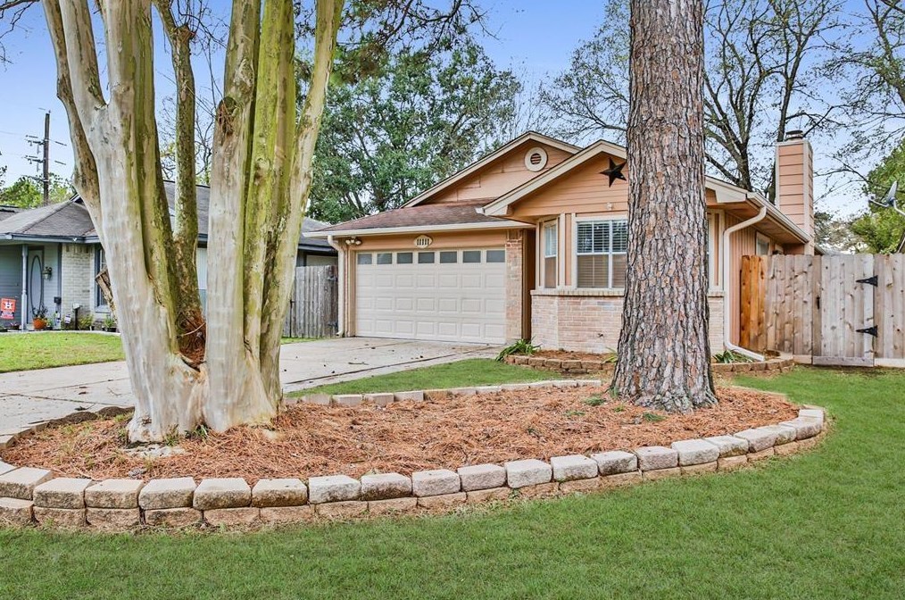 11111 Wheatridge Dr, Houston, TX 77064