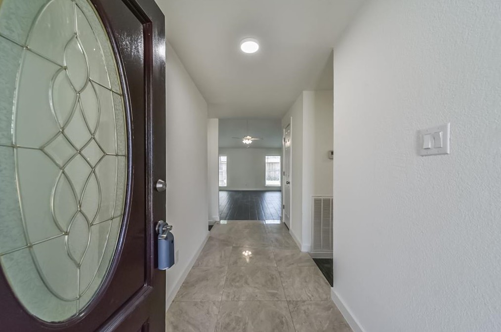 5830 Skewen St, Humble, TX 77346