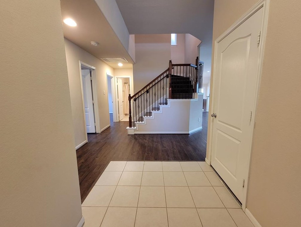 7418 Fairview Glen Dr, Spring TX  77389-2063 exterior