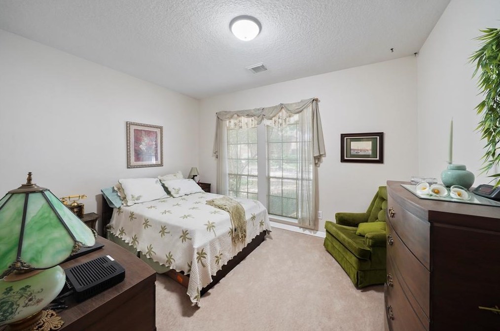 5803 Deer Shadow Ct, Houston TX 77041-4233 exterior